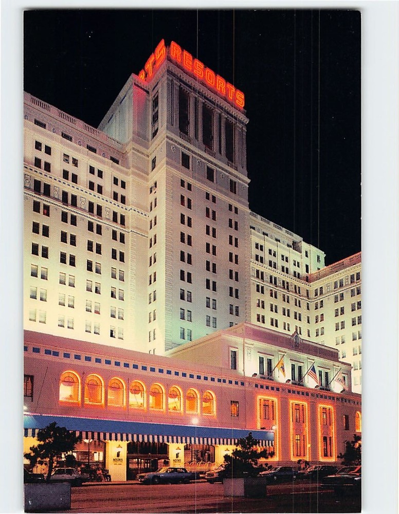 Postcard Merv Griffin's Resorts Casino Hotel Atlantic City NJ USA
