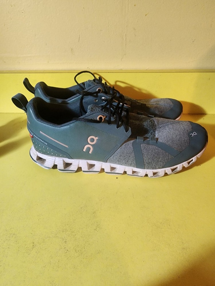 On Cloud Size 8.5 Green