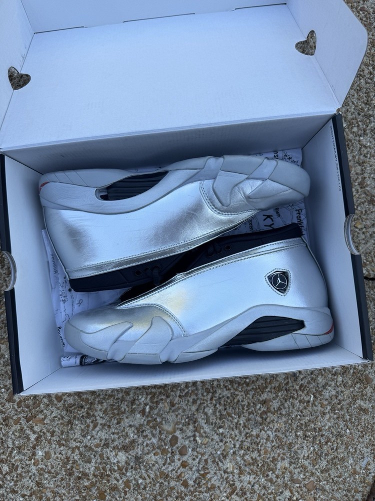 Air Jordan 14 Retro Low Metallic Silver - Size 8M (9.5W)