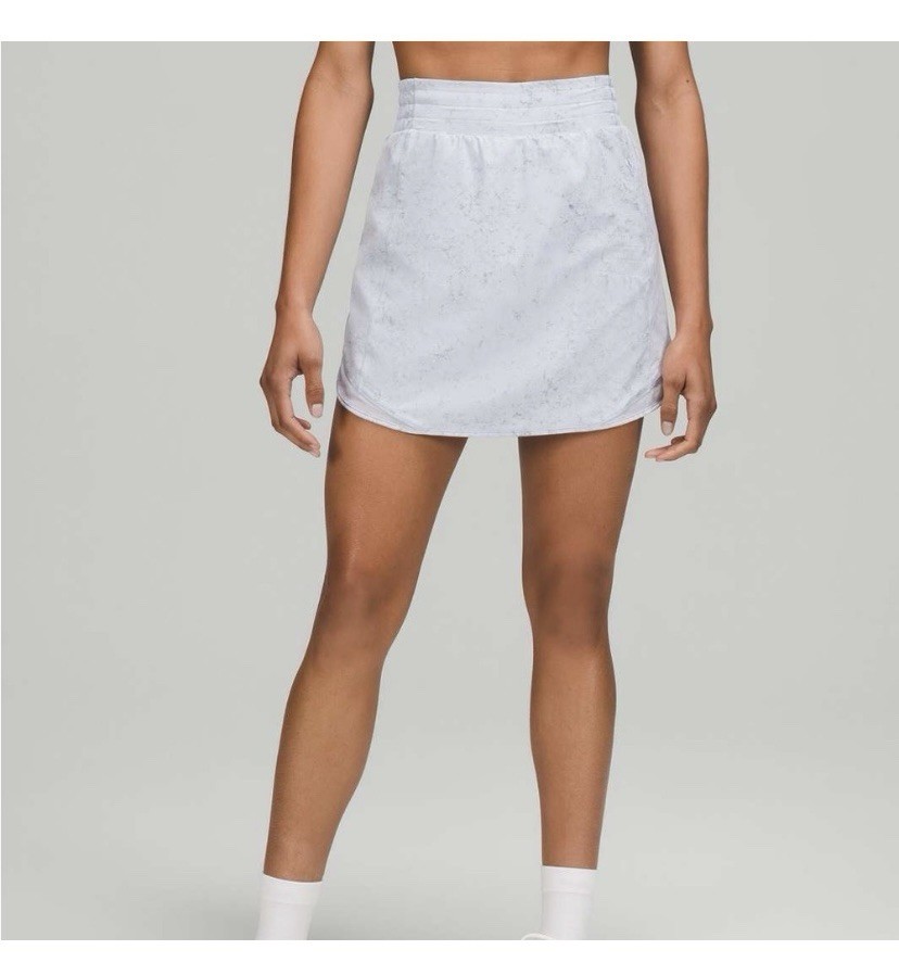 LULULEMON Hotty Hot High Rise Skirt Skort Sz 6 “Gravel Dust” Lilac Running Golf