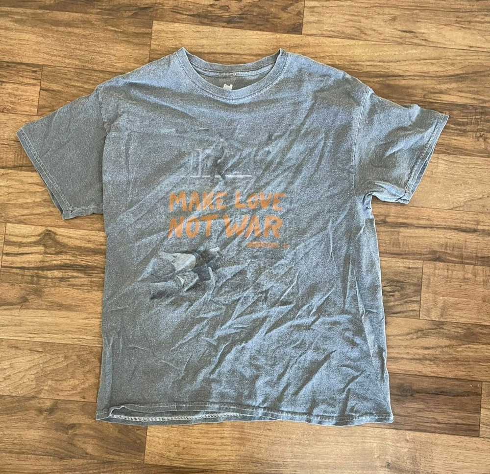 Woodstock Grey Graphic Tshirt Mens Size M/L