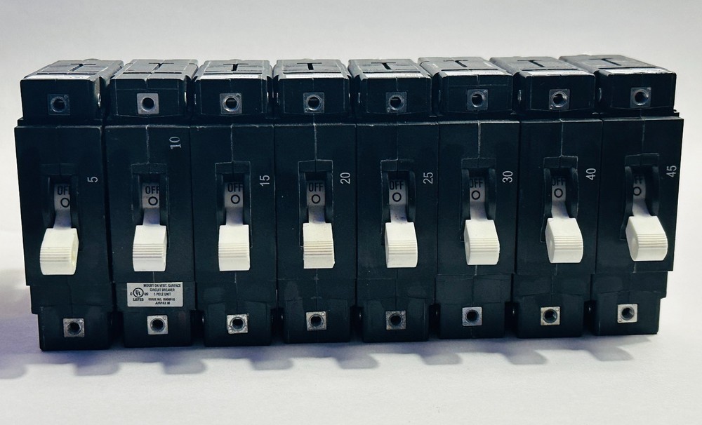 AIRPAX Bullet Circuit Breakers