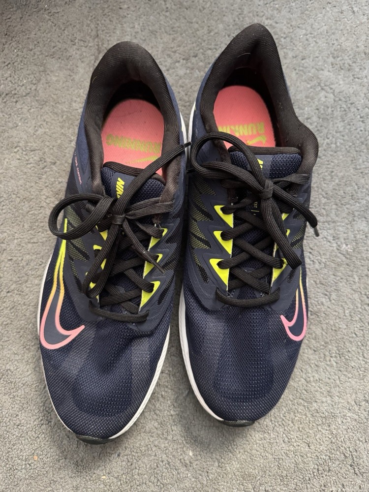 Woman’s Nike Running Shoes Size 11