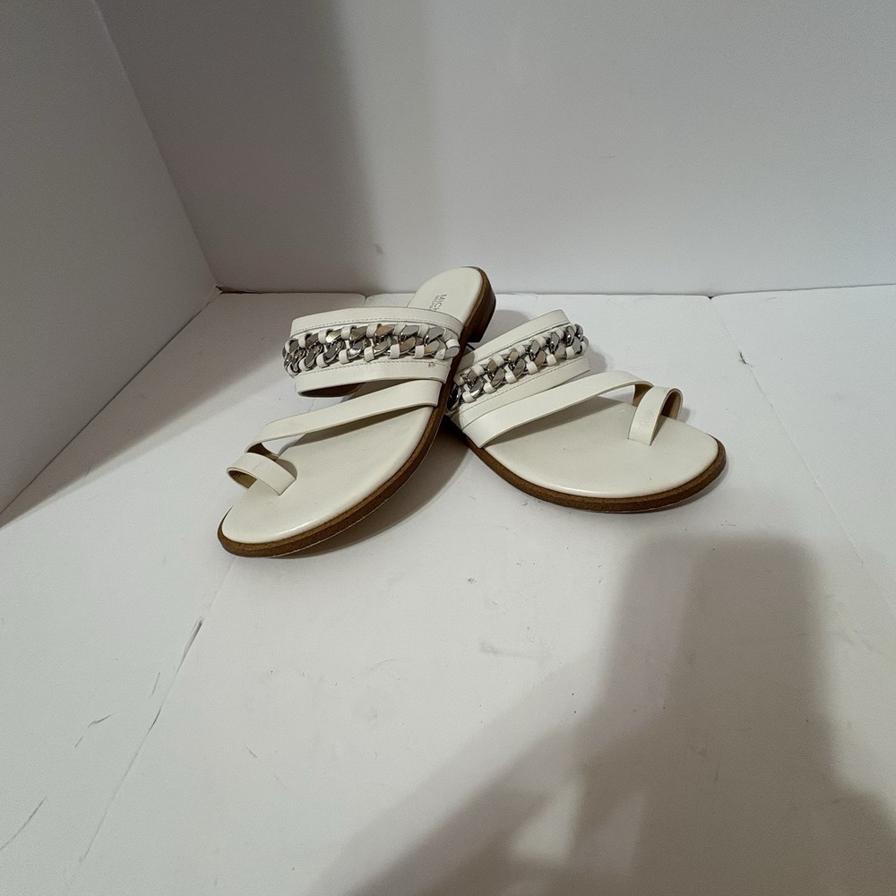 MICHAEL KORS Bergen Flat Sandals in Optic White Leather with Silver Chain Size 6M