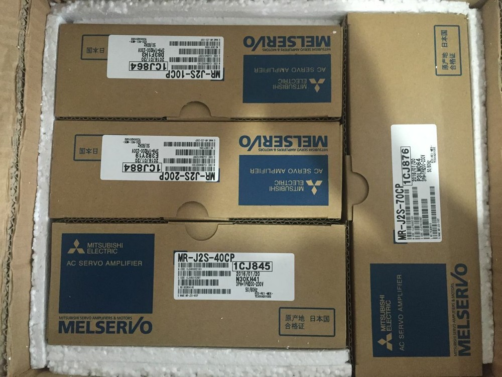 1PC New Mitsubishi MR-J2S-20CP Servo Driver In Box Expedited Shipping