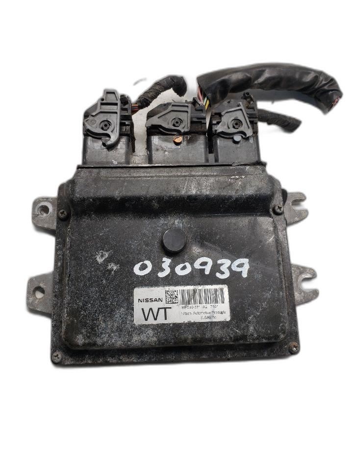 Engine ECM Electronic Control Module Left Hand Kick Panel Fits 2007 VERSA C OEM