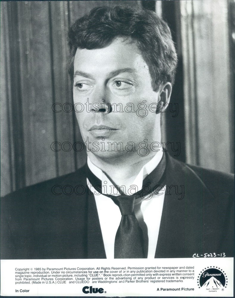 1985 Press Photo Actor Tim Curry Looks Sideways in 1980s Movie Clue