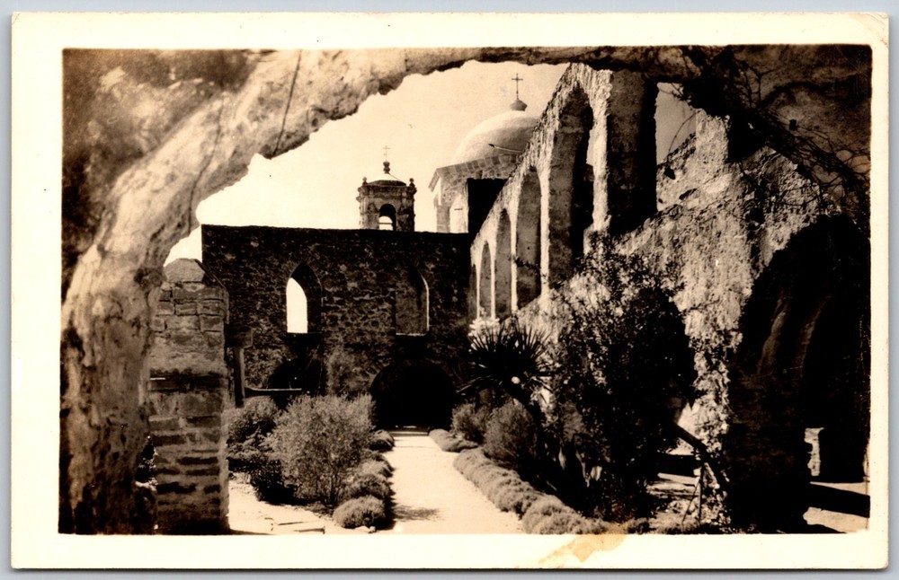 RPPC Mission San Jose San Antonio Texas Stone Arches VINTAGE Postcard 10132