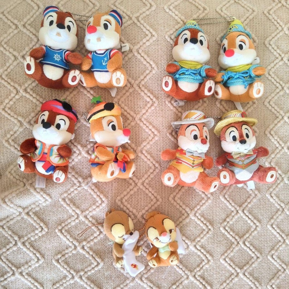 Disney Chip and Dale Plush Keychain Badge Set 10 PCS Collectible New Tags