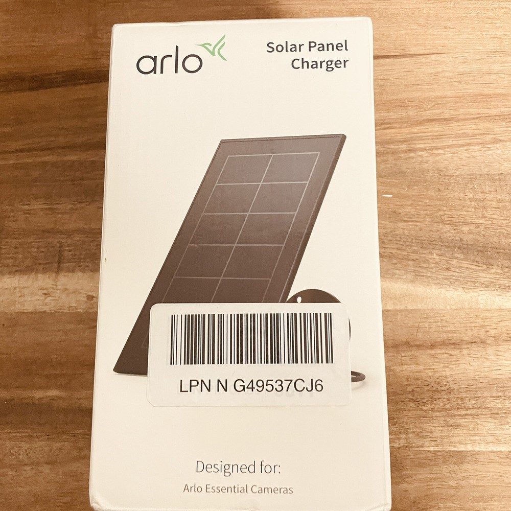 arlo Essential Solar Panel Charger VMA3600B - Brand New, Box Imperfect