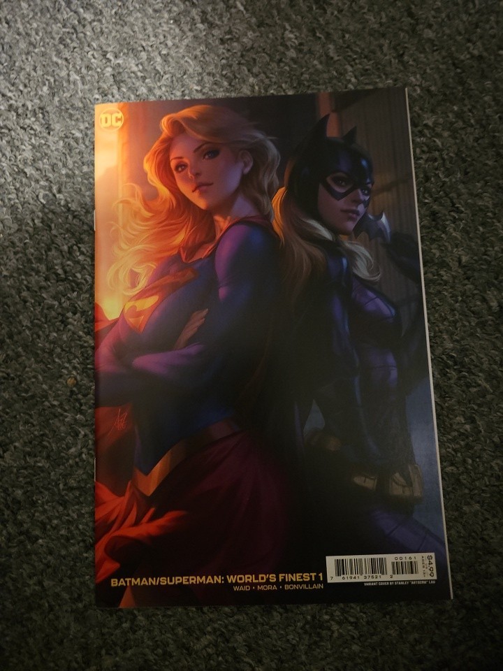 Batman Superman World's Finest #1 Artgerm Var DC Comics NM