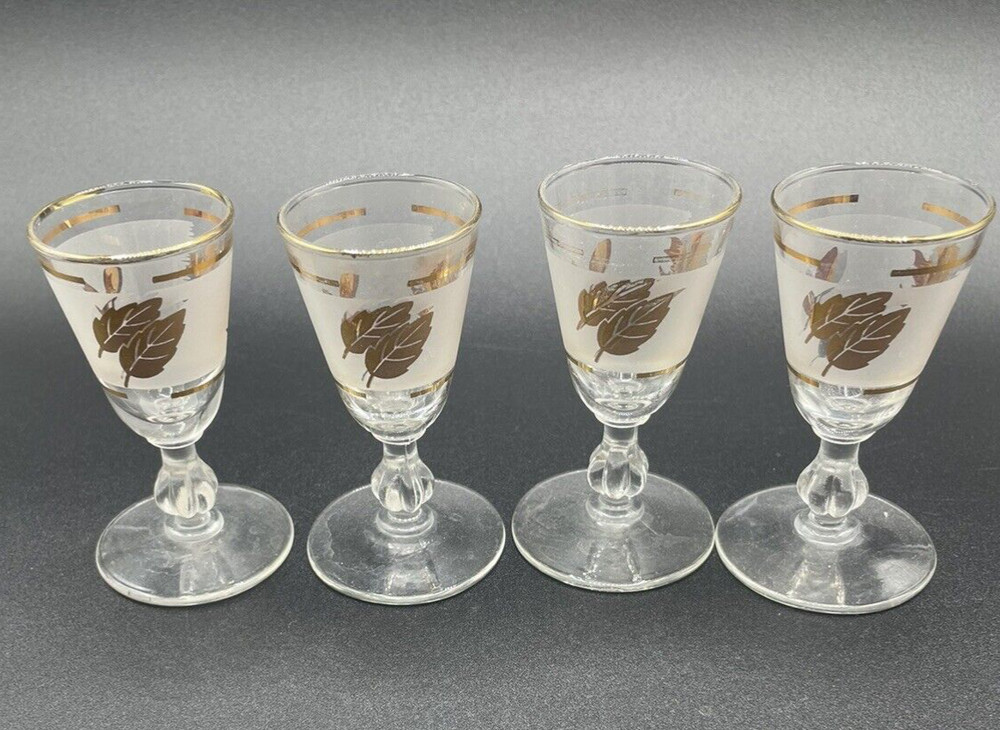 Set of 4 Frosted Cordial Shot Glasses Oak Leaf Fall Design Gold Trim MCM