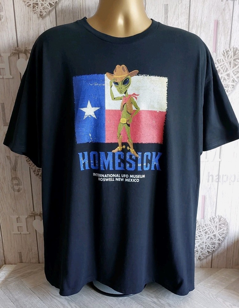 International UFO Museum Roswell Mens 2XL Alien Cowboy New Mexico Gildan T-Shirt