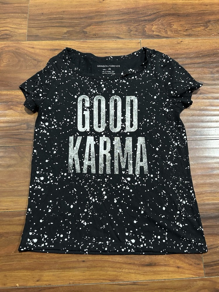 Good Karma Women’s T-shirt Size Medium Short Sleeve