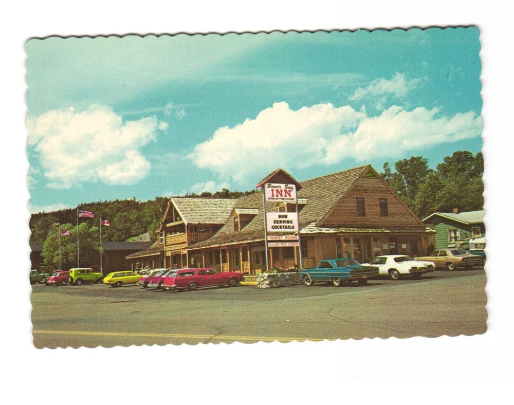 Beaver Bay INN Beaver Bay MN vintage postcard unposted