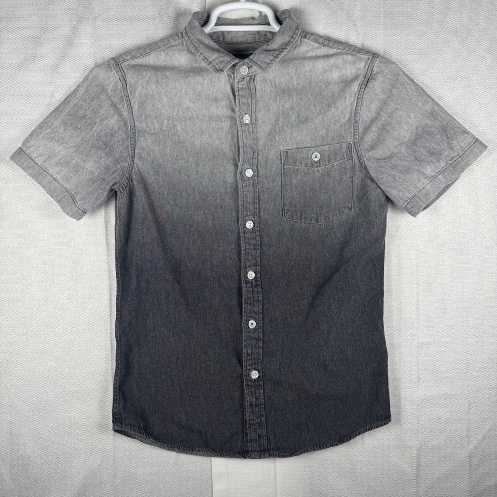 Modern Amusement Mens Small Grey Black Ombre Dip Dye Short Sleeve Button Up