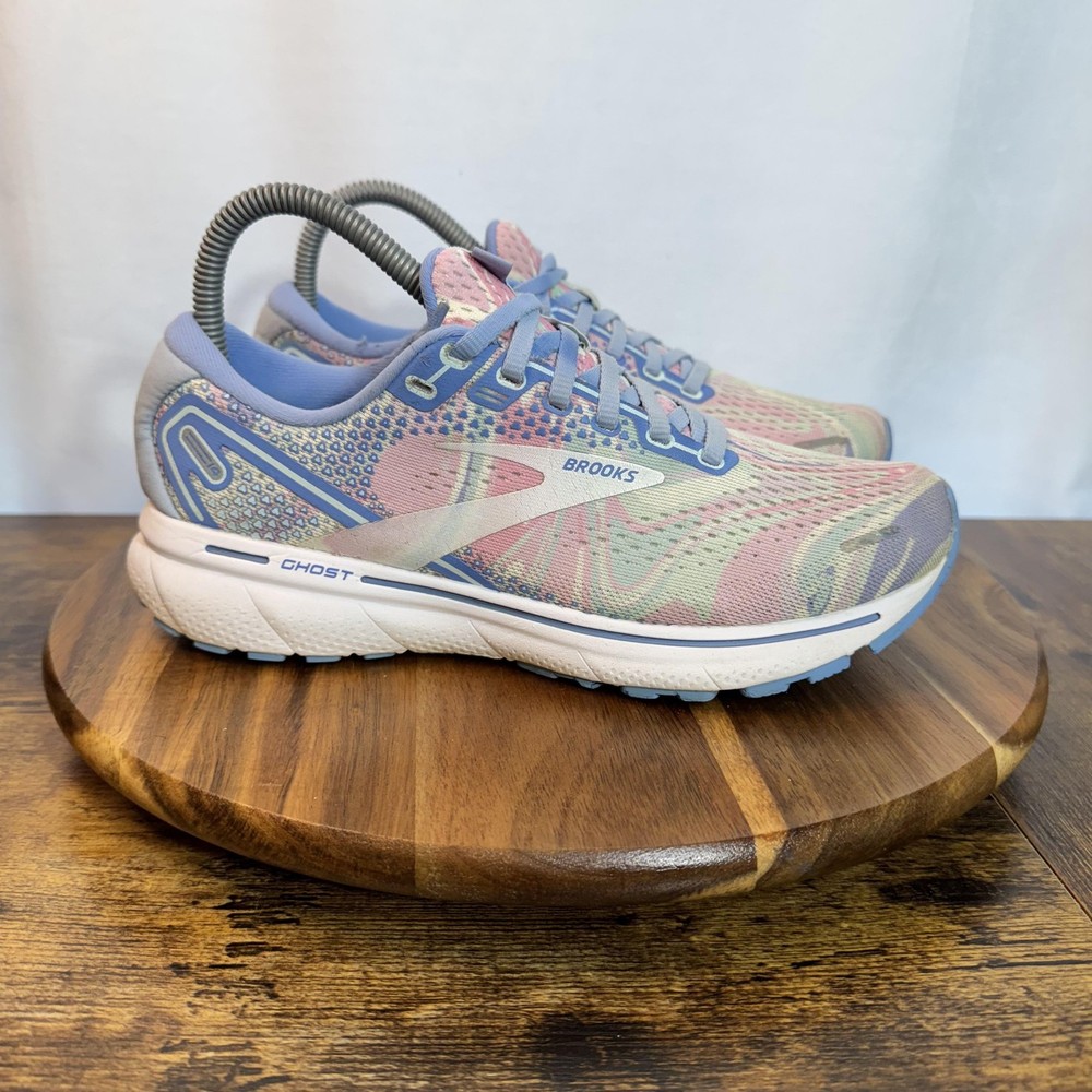Brooks Ghost Shoes Womens Size 7 Running Athletic Sneakers 1203561B411
