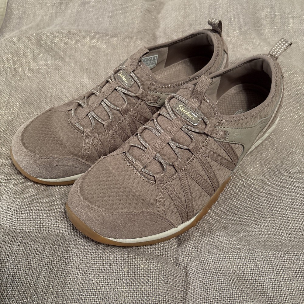 Skechers Women's Slip-On Sneakers Taupe Size 9.5 Air-Cooled Memory Foam Relaxed