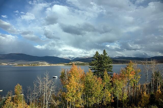 Photo:Lake Granby Grand County Colorado 2015 Lake and Mountain View