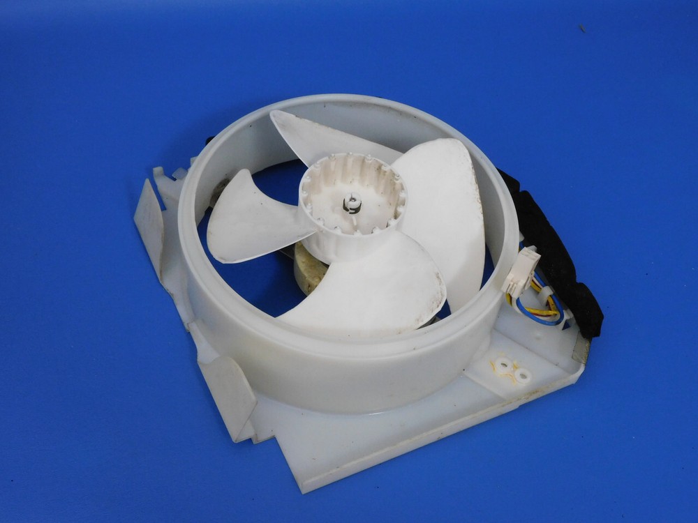 GE Refrigerator GFSS2HCYA SS Condenser Fan WR60X10216
