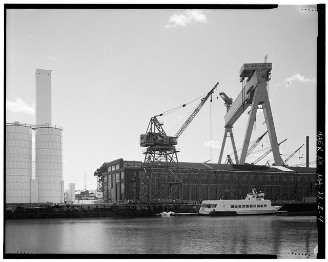 Photo:Quincy MA 1996 General Dynamics Shipyard Goliath Crane Machine Shop