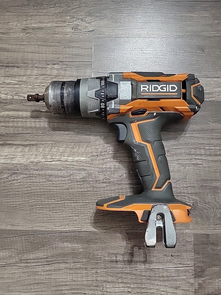 Ridgid R8611503 18V Cordless 1/2 in. Hammer Drill/Driver Tool Only (J80)