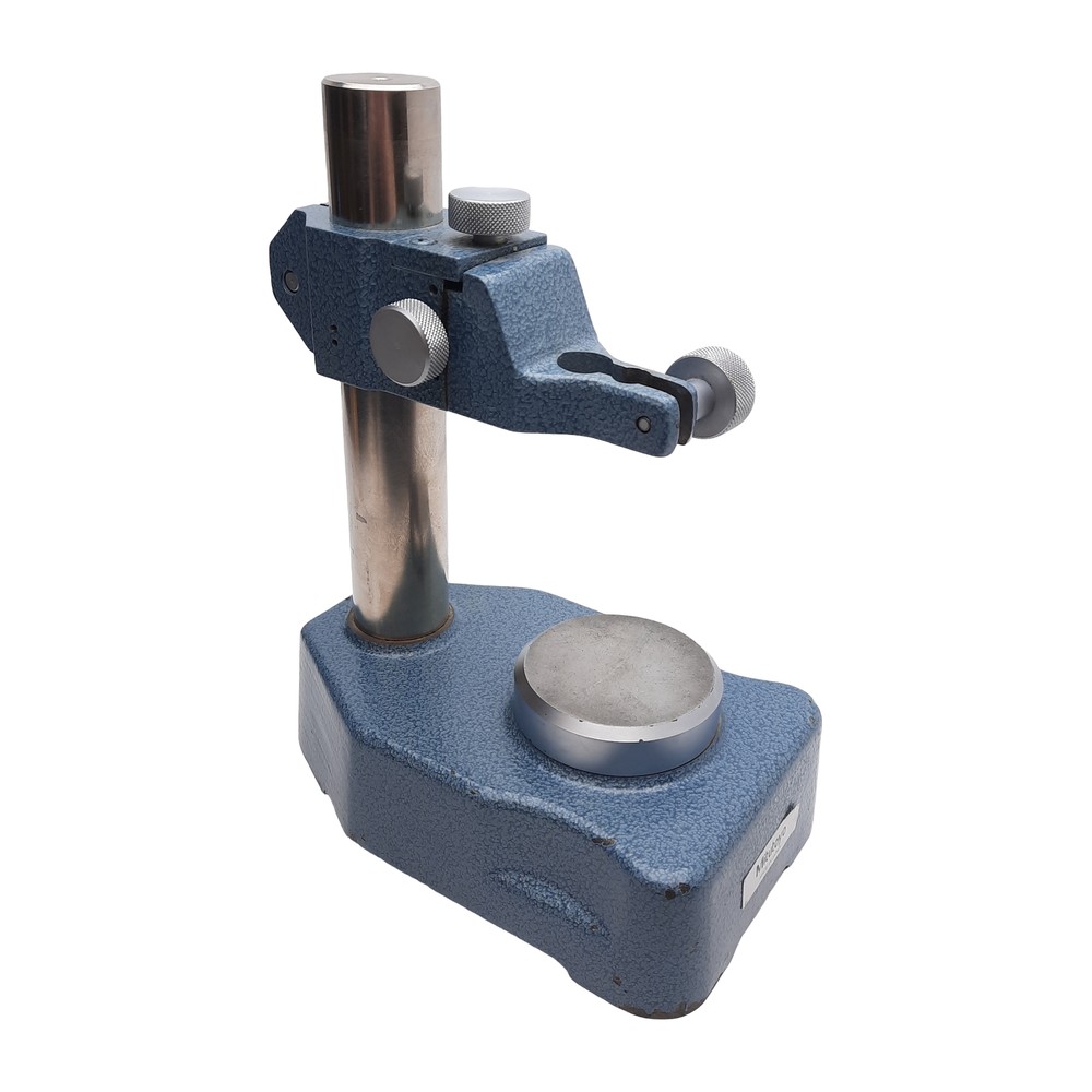 Mitutoyo 7004 Dial Gauge Stand with 4in Travel and ø30mm Shaft