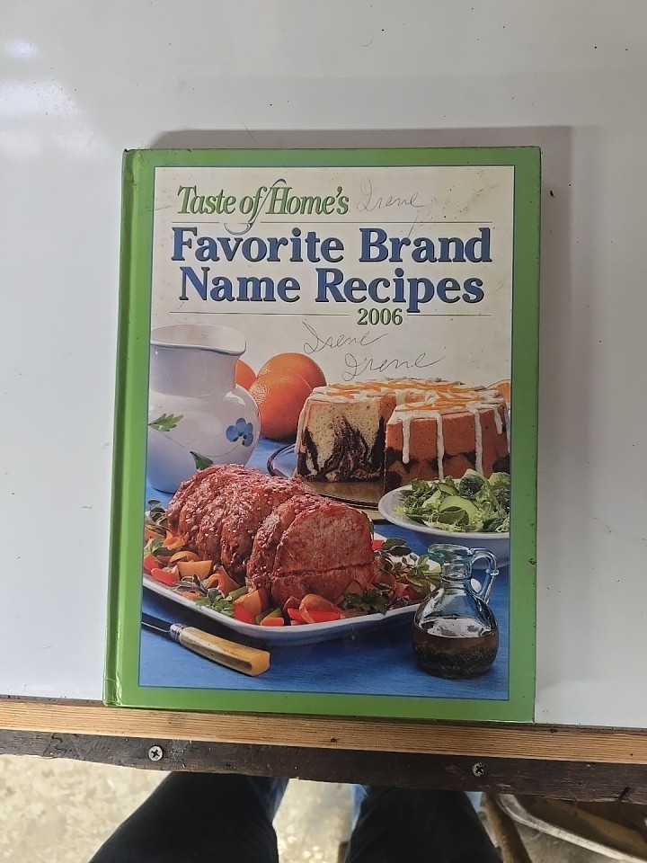 Taste Home's Favorite Brand Name Recipes 2006 Cookbook Color Hardcover