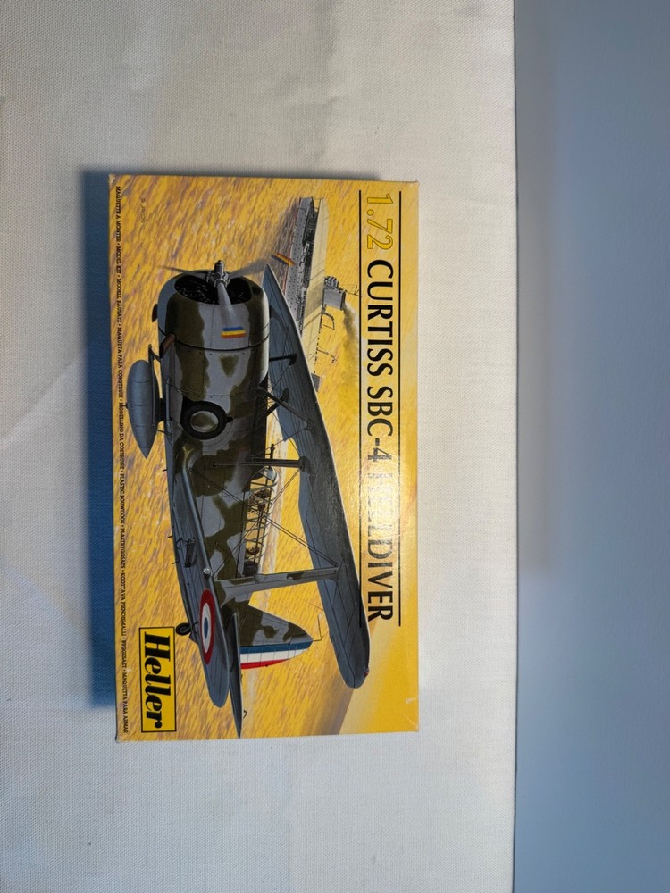 1/72 Heller Curtiss SBC-4 Helldiver WW2 Dive Bomber France RAF~