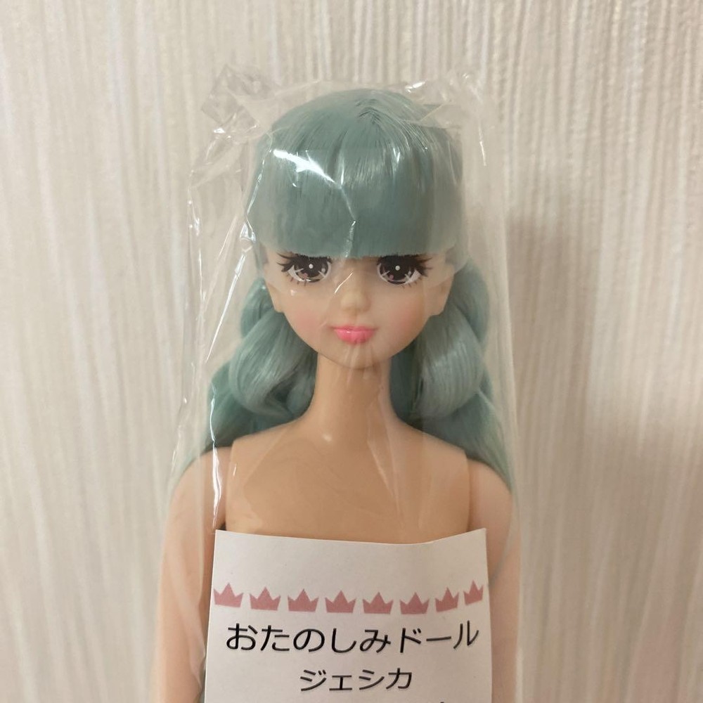 LICCA CASTLE 10.62in Fashion Doll M5409 JENNY Friend JESSICA OOAK Fun Collectible Toy