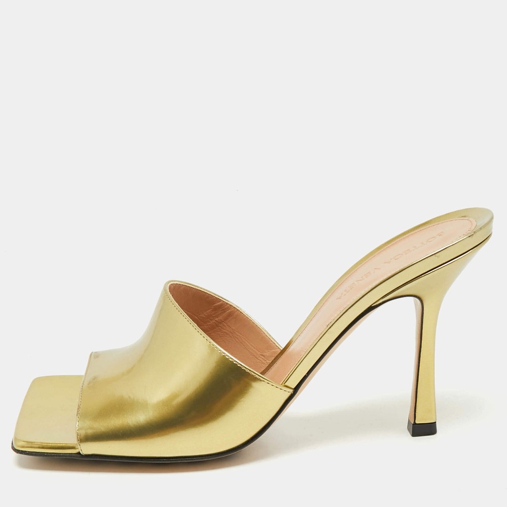 Bottega Veneta Gold Quilted Leather Lido Slide Sandals Size 39