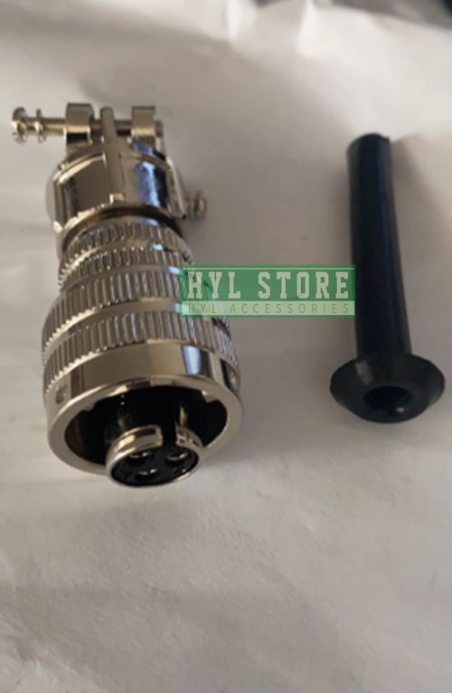 1PC NEW FIT FOR Aviation plug connector 3-core GCA3106E-10SL-3SNB-C4-F1-M771
