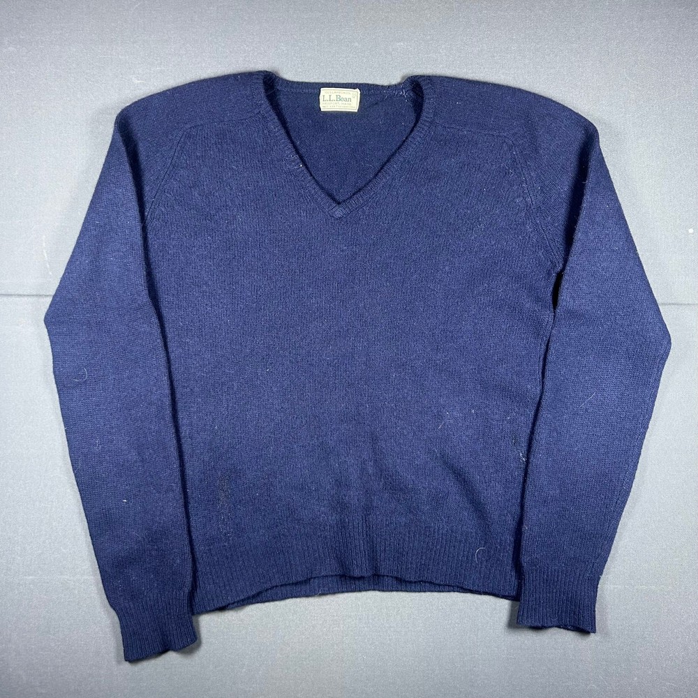 Vintage L.L. Bean Navy Lambswool VNeck Sweater Made In British Hong Kong Size 36