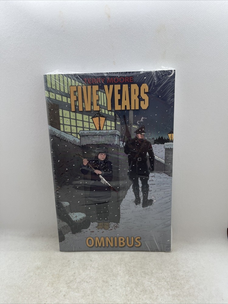 Five Years Omnibus Graphic Novel Abstract Studio 2022 Terry Moore SEALED NEW-image