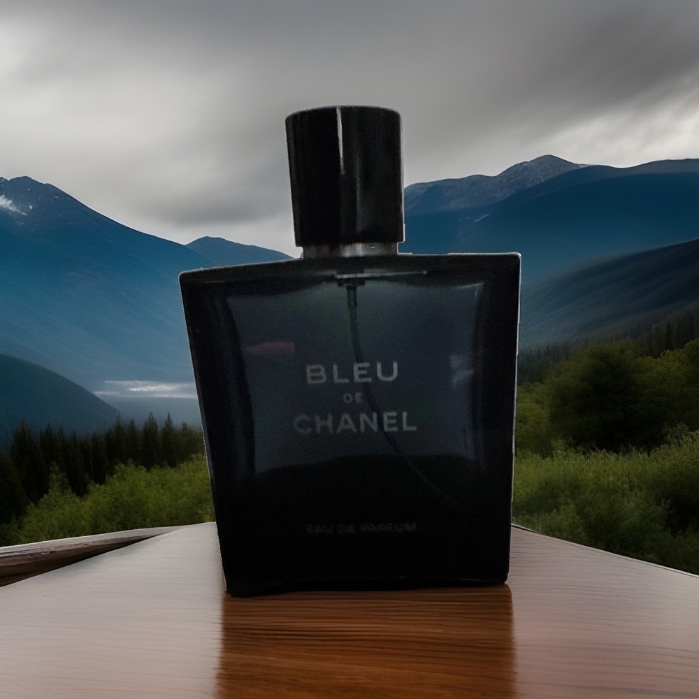 CHANEL Bleu de Chanel Eau de Parfum Spray 3.4 fl oz Regular Size