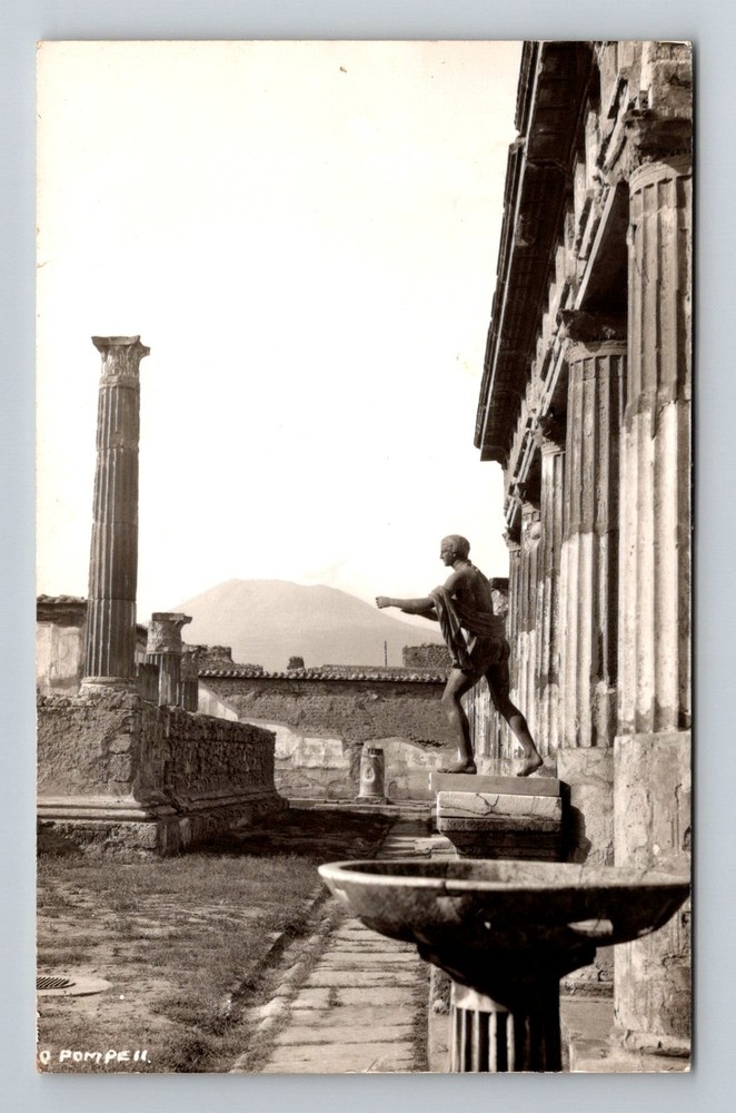 Italy- Pompeii City Ruins Statue Souvenir Postal Old Card View Vintage Postcard