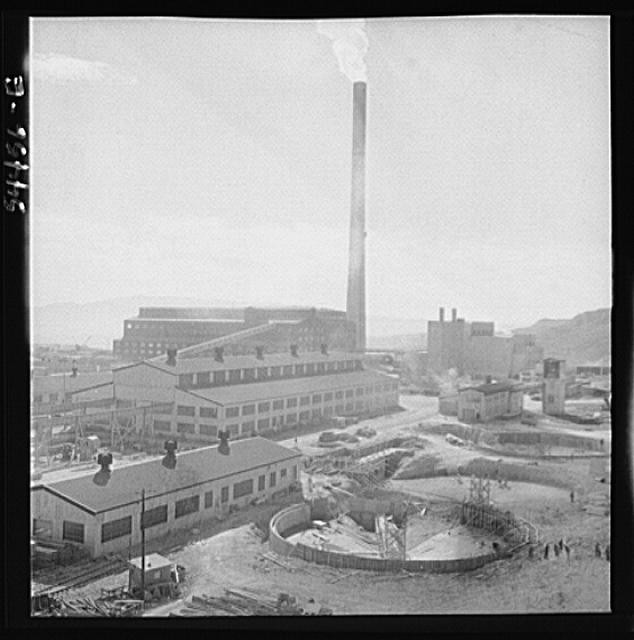Photo:Industrial Factory Smokestack 1900s Coal Plant Mining Scene