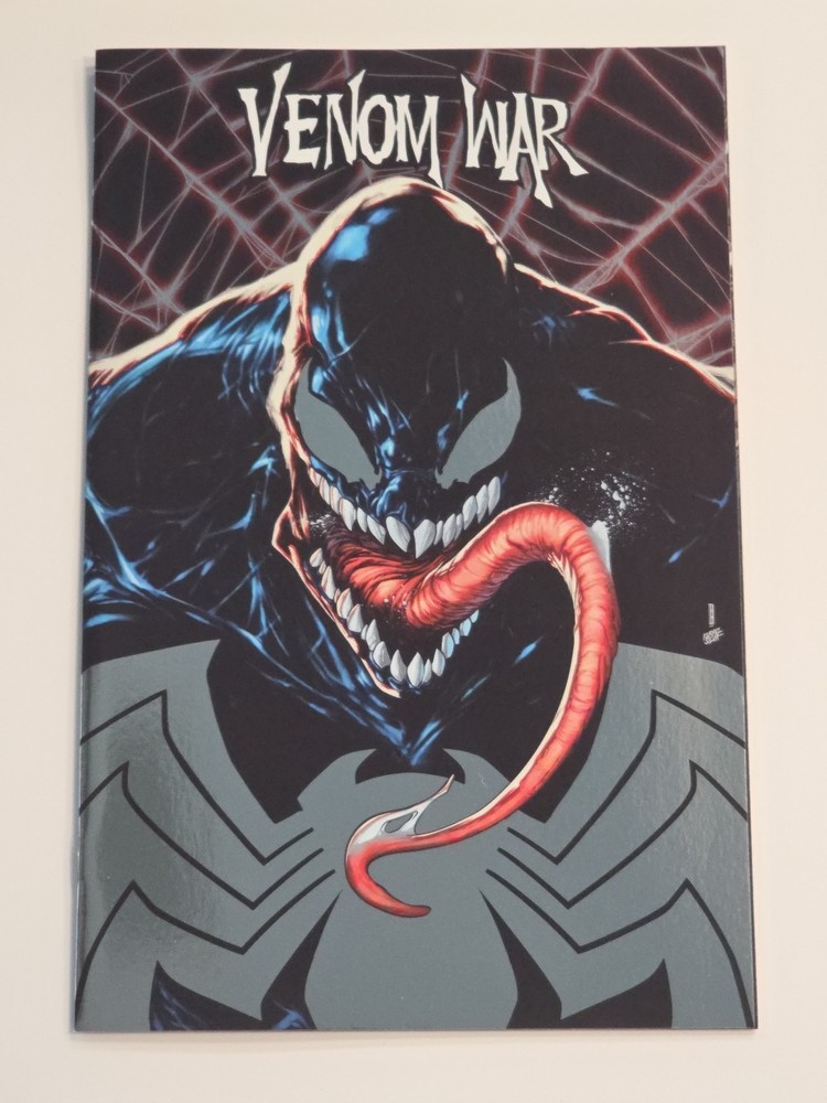 Venom War #1 David Baldeón Foil Cover (Marvel Comics October 2024)