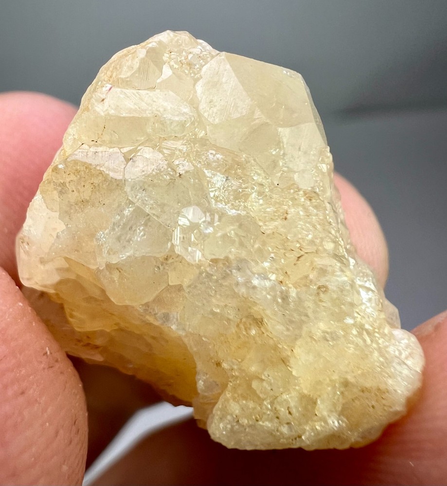 50 CT Garnet crystals on Matrix from KPK Pakistan Z6