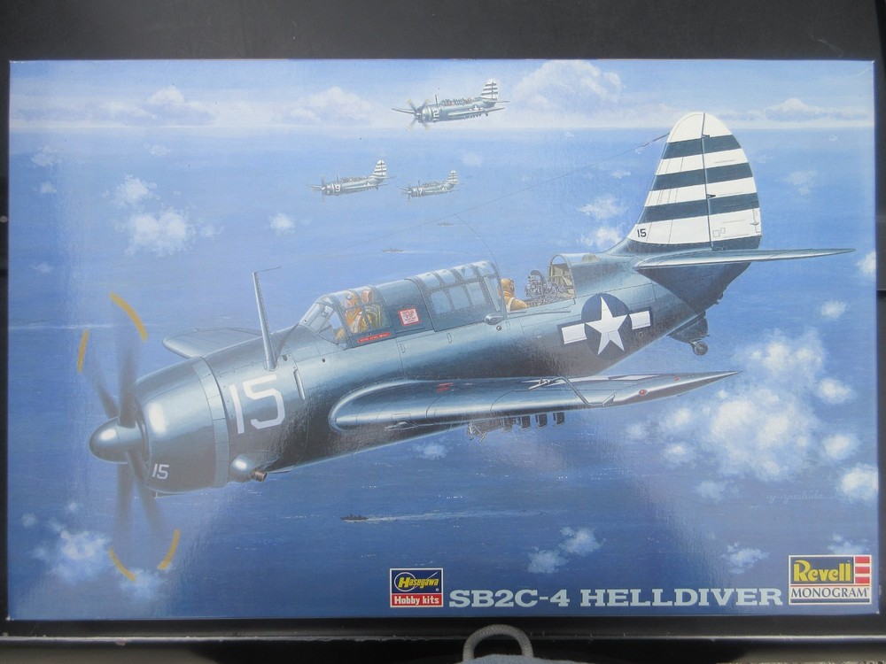 HASEGAWA REVELL MONOGRAM 1/48 CURTISS SB2C-4 HELLDIVER  #HM144:5600 vintage