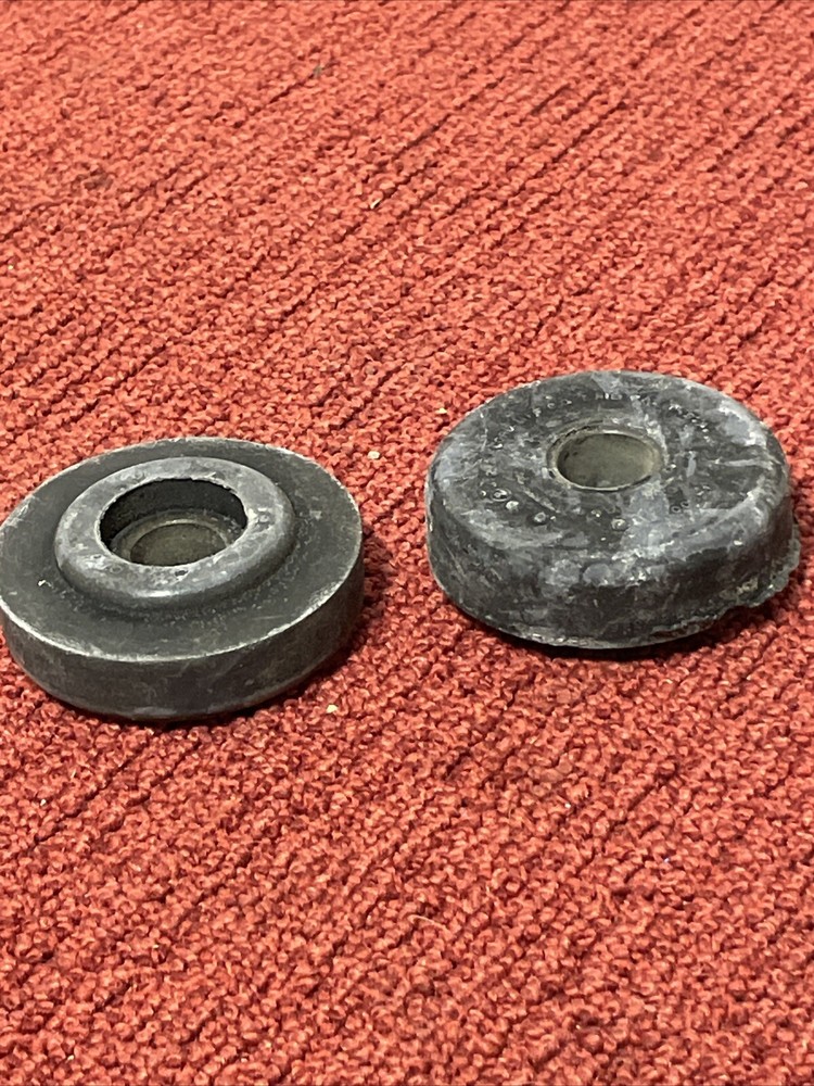 2- PACK  LORD J-8006-10 Series Center Bonded Two Piece Rubber Mount Isolator