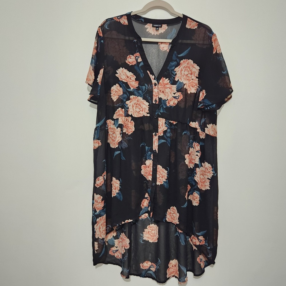 Torrid Size 2 2X Black Floral Sheer Hi-Low Babydoll Button Up Blouse Top Plus