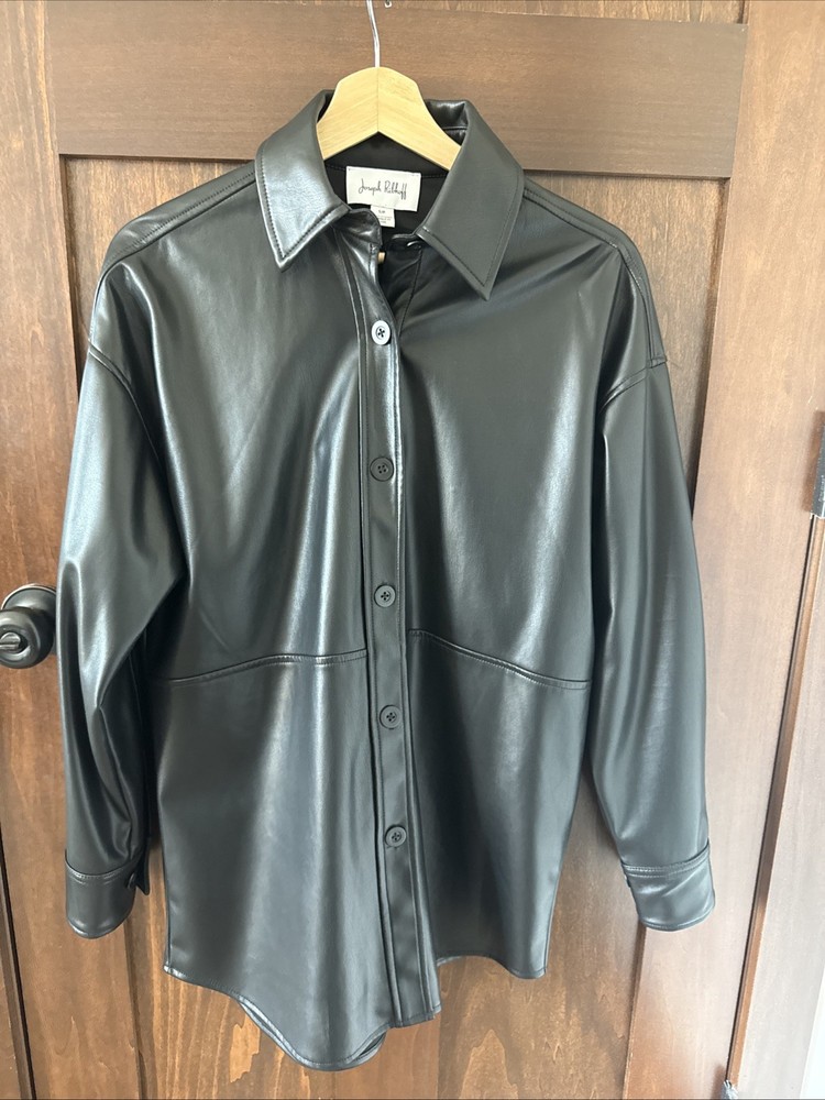 JOSEPH RIBKOFF Black Faux Leather Shaket Size Small, Style 223917