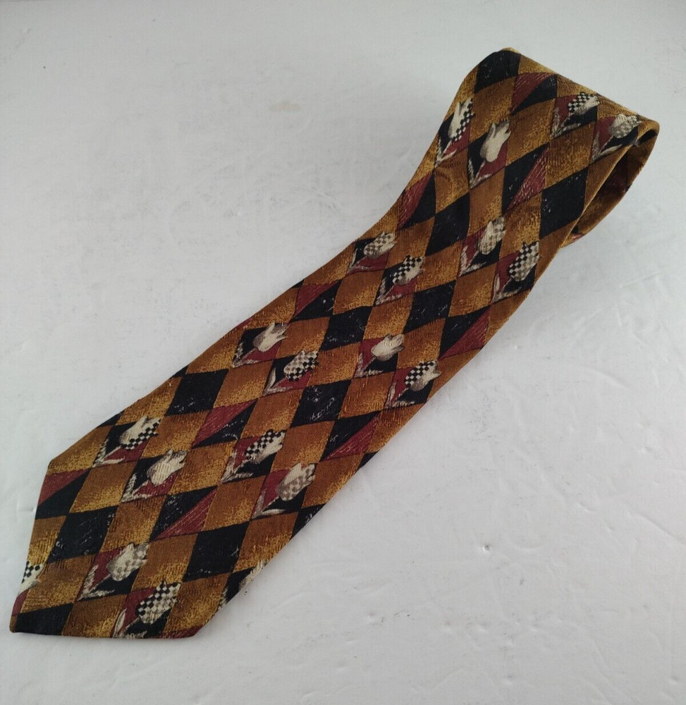 Ermenegildo Zegna Exclusive Design Gold Diamond Pattern Silk Tie Italy