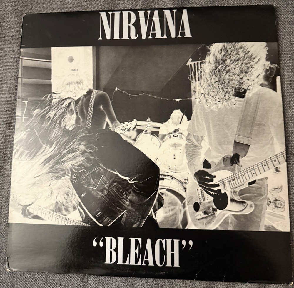 Nirvana Bleach Vinyl LP Subpop Sp34     1989 Black Vinyl 2nd pressing of 2000