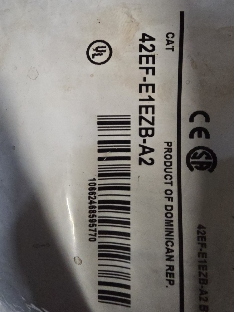 NEW Allen-Bradley 42EF-E1EZB-A2 RightSight PhotoSwitch Transmitted Beam Source