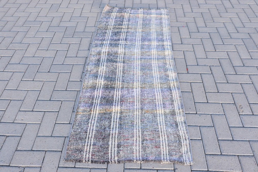 Vintage Kilim Accent Rug 2,6x6,1 ft (80x185 cm), Turkish Blue Polka dot Rug
