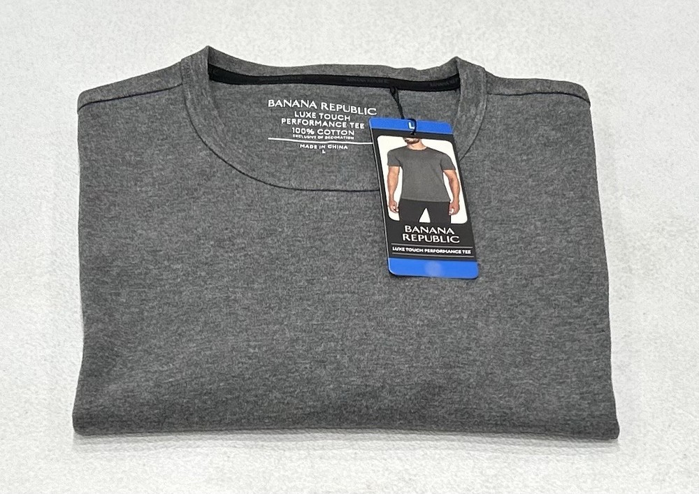 Banana Republic Men’s Luxe Touch Performance Tee, Gray, Size L
