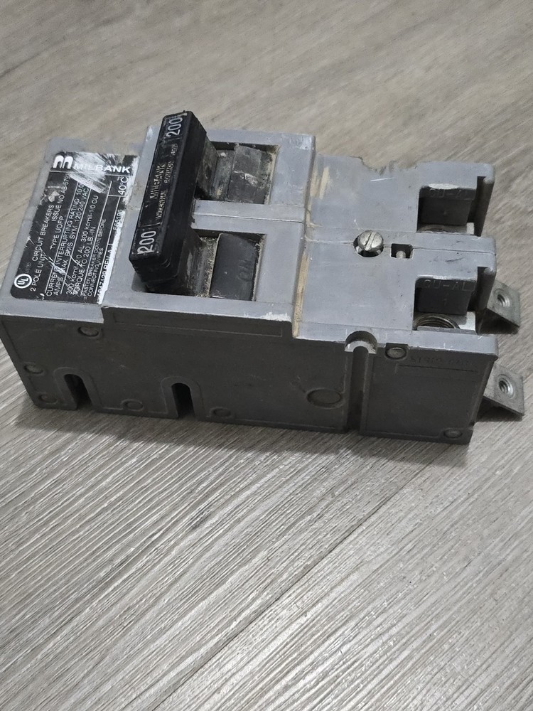 Milbank UQFP-200 240V Circuit Breaker 200 A