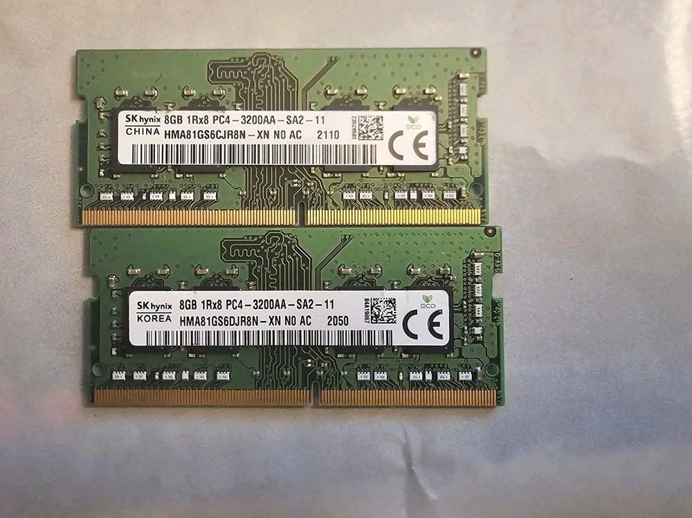 SK Hynix 16GB (2 x 8GB) PC4-25600 (DDR4-3200) Memory (HMA81GS6DJR8N-XN)